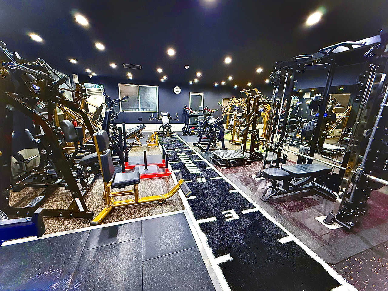 葛飾区新小岩のパーソナルトレーニング よろづやgym（ジム）